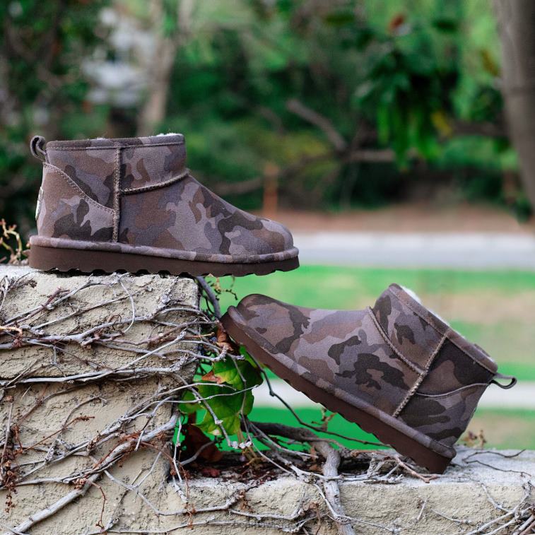 BEARPAW נשים שורט אקזוטי XB6J136 מגפיים קמו אדמה