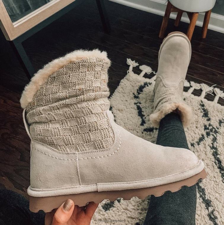 BEARPAW נשים וירג'יניה XB6J235 מגפיים לבן חורף