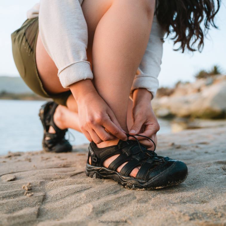 BEARPAW נשים memuru XB6J349 מטיילים שחור/אפור